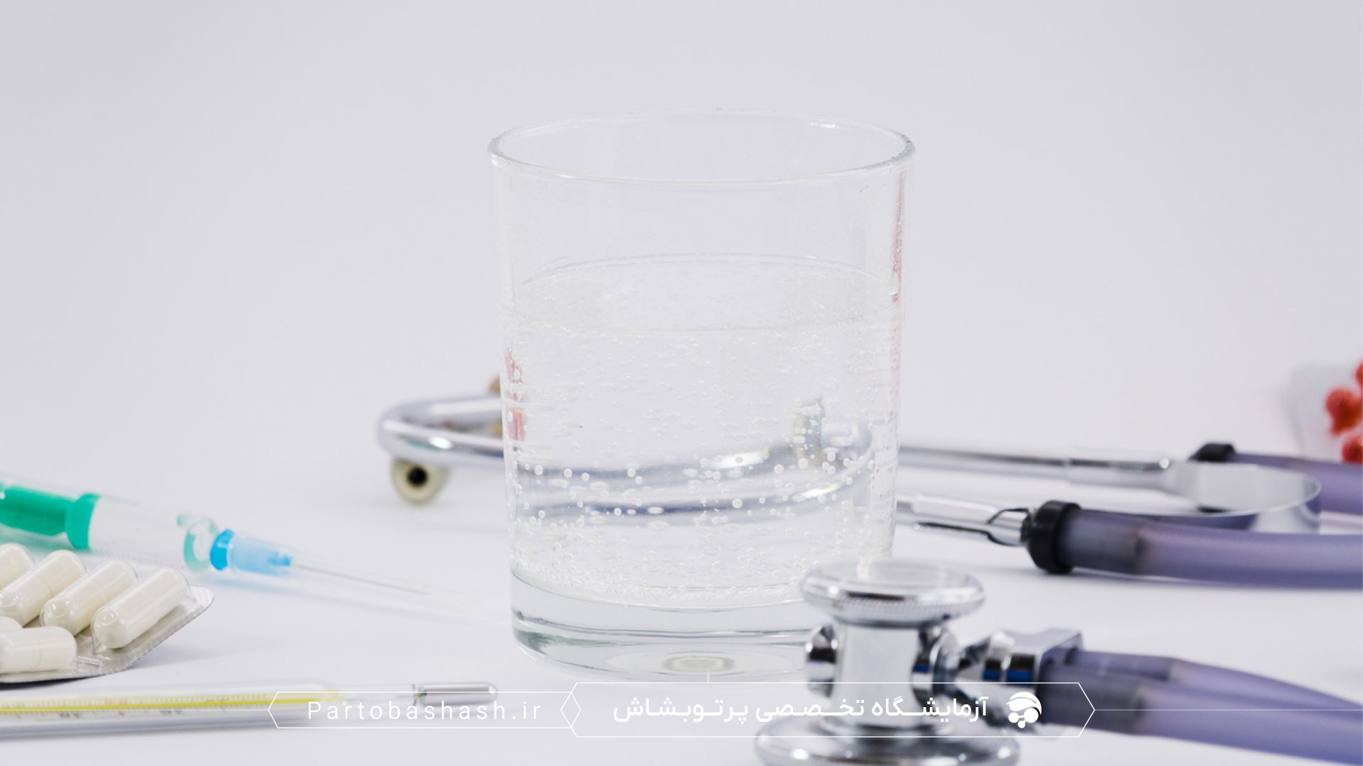 نمونهبرداری استریل برای پایش میکروبی آب استخر و آبزیپروری